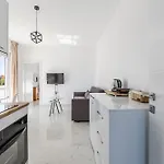 With Ac And Balcony By Pikhost Apartment