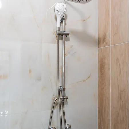 Apartmán With Ac And Balcony By Pikhost *