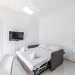With Ac And Balcony By Pikhost Golem (Tirana)