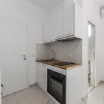 With Ac And Balcony By Pikhost Apartament Golem (Tirana)